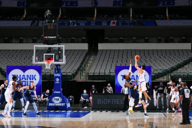 登录入口-复出首战布克便命中绝杀 关键球战术竟源自保罗？